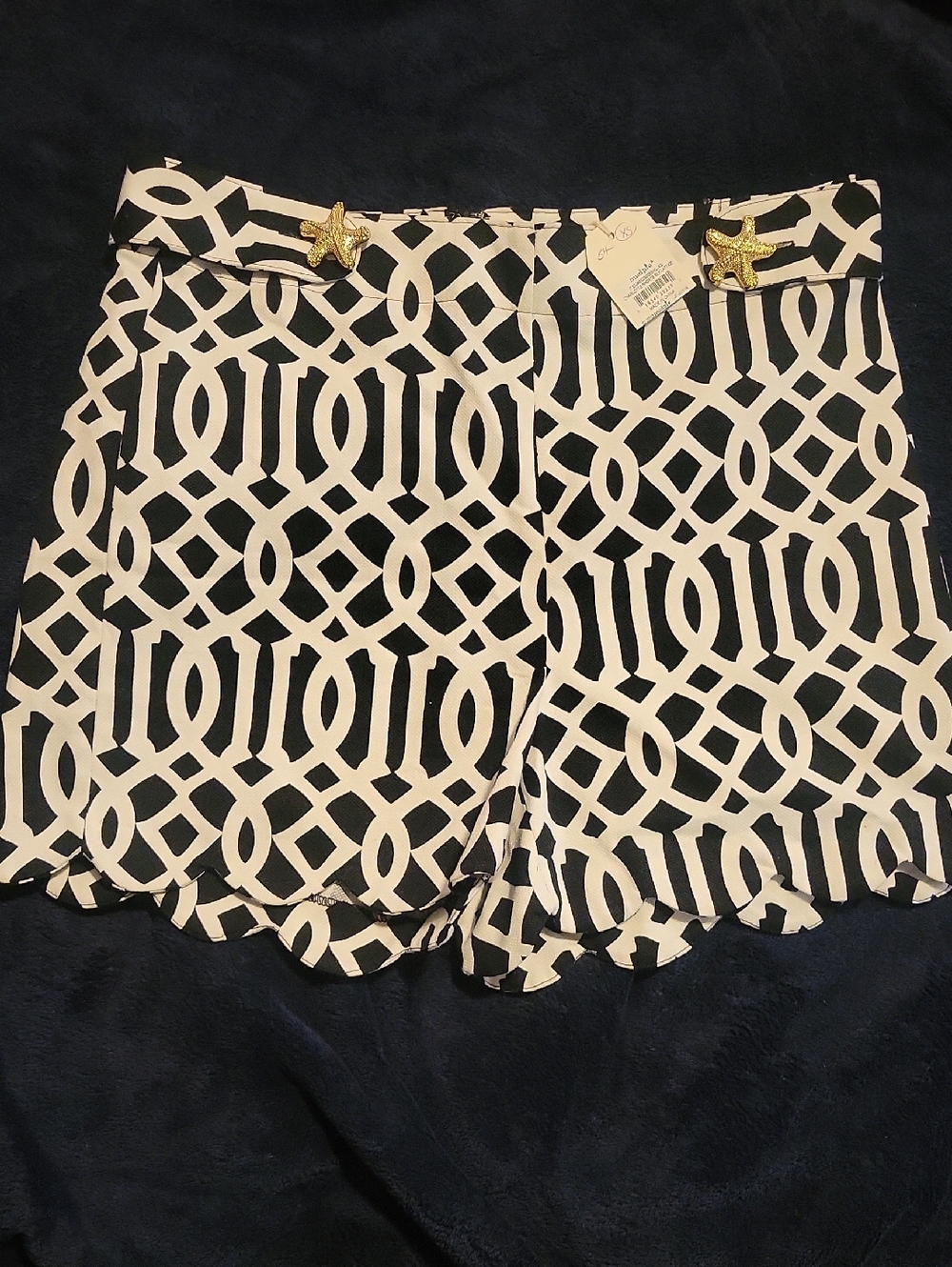 Mud Pie Black and White Geometric Scallop-Hem High Waist Shorts